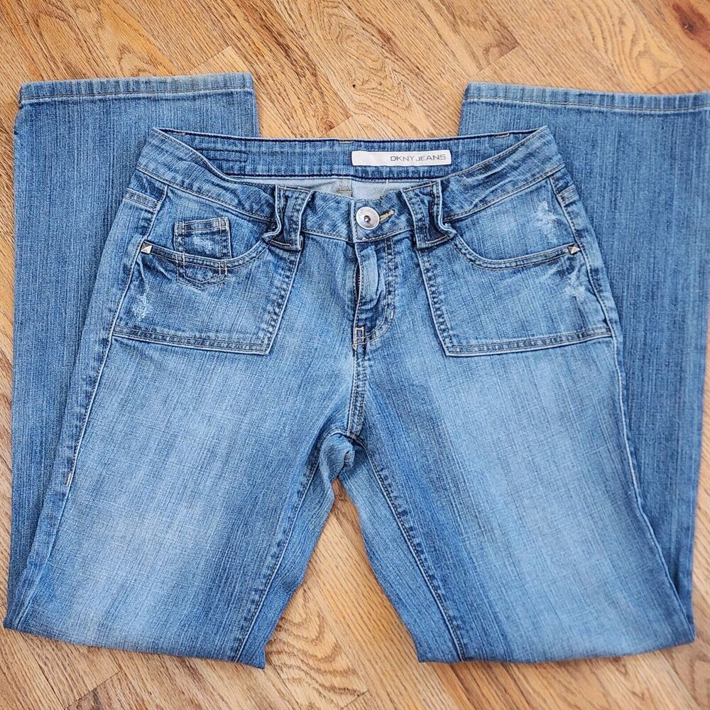 DKNY Bootcut Mid Rise 90s style Distressed Women's Blue Denim Jeans Size 8 Y2K